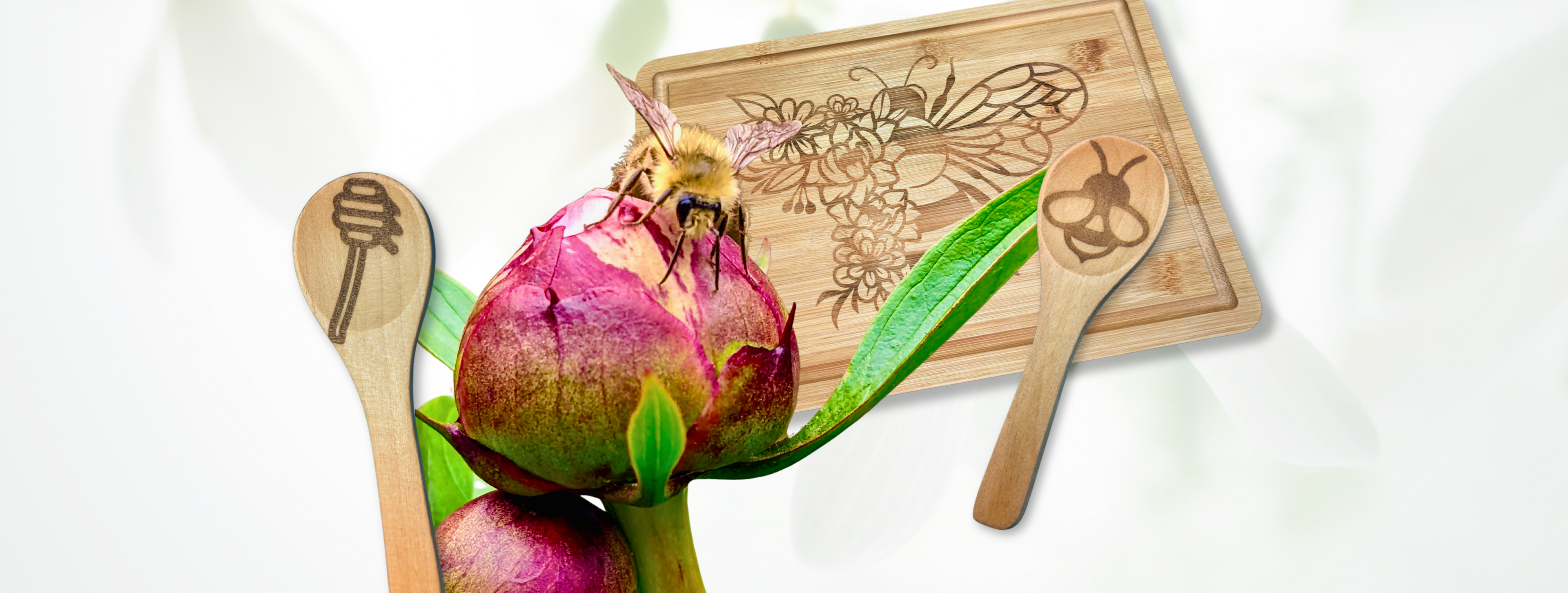 honey bumble bee cutting board mini spoons